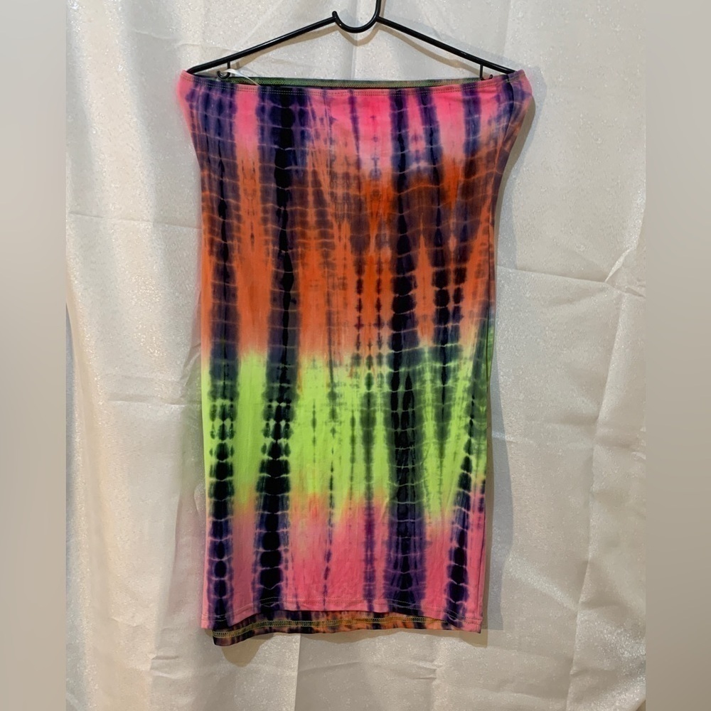 COPY - 3/$28❤️Shein strapless, tie-dye, mini dress size large